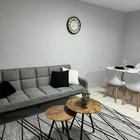 Apartment Luna's *